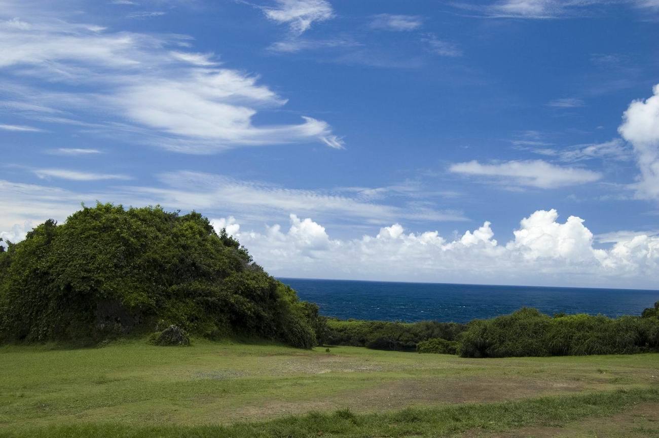 屏東縣恆春鎮-鵝鑾鼻燈塔海景