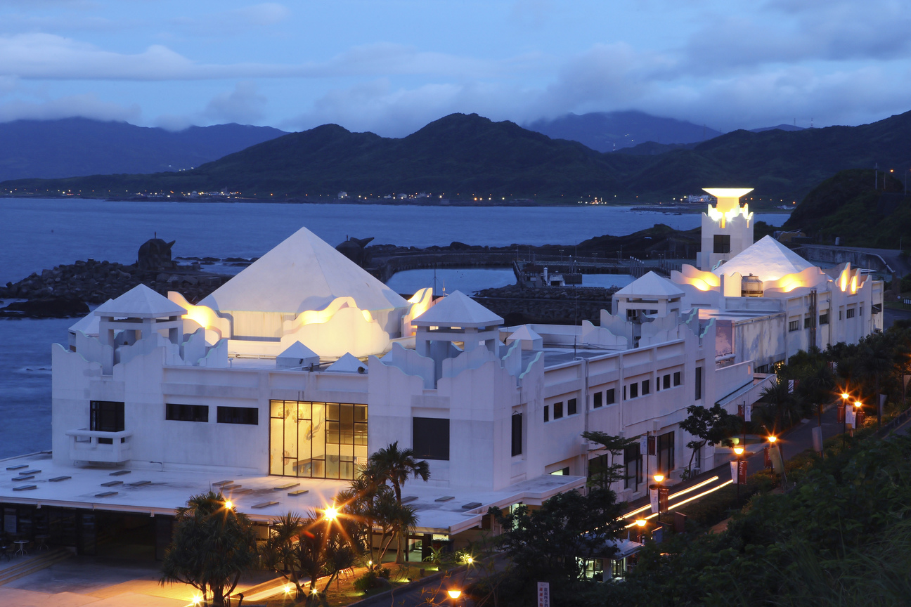 新北市貢寮區-龍洞南口海洋公園夜景