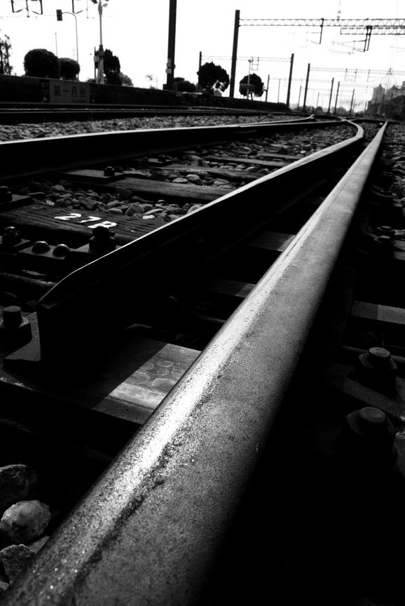 台中市大肚區-延伸的鐵道