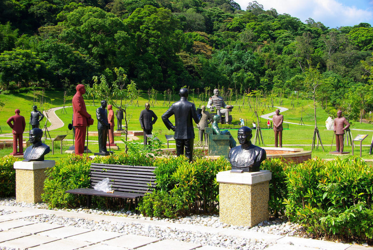 桃園縣大溪鎮─蔣公銅像紀念公園