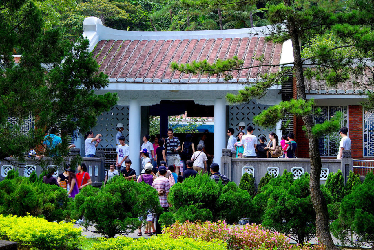 桃園縣大溪鎮─慈湖陵寢
