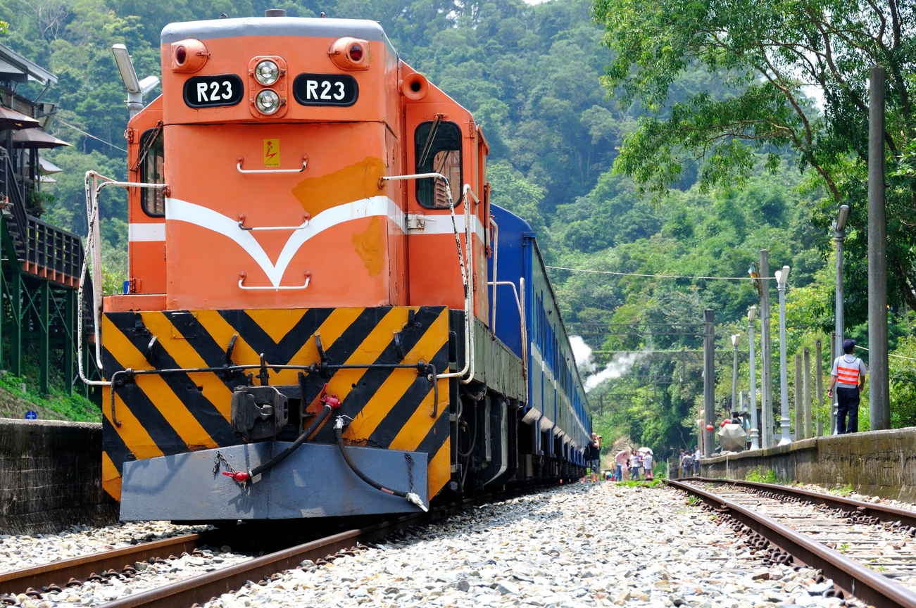 苗栗縣三義鄉－勝興車站列車