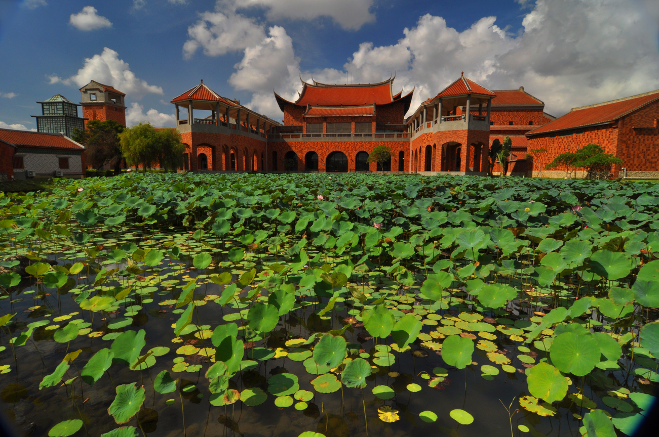 嘉義縣民雄鄉-表演藝術中心