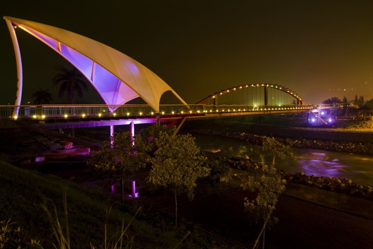 南投縣水里鄉 夜之水雲橋