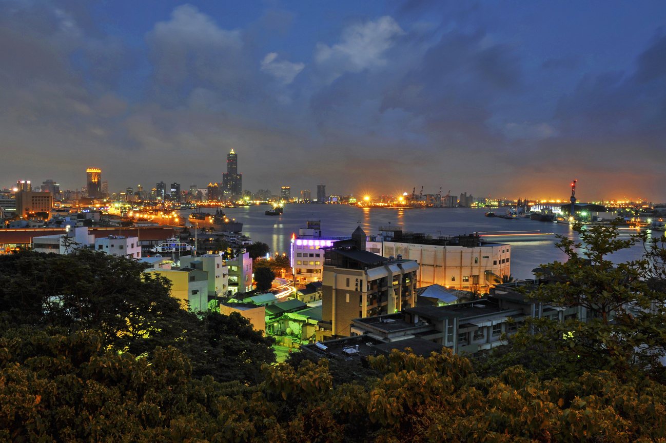 高雄港夜色