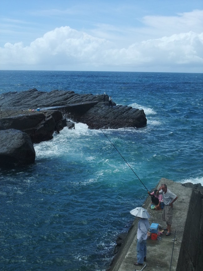 石城漁港的碼頭海釣