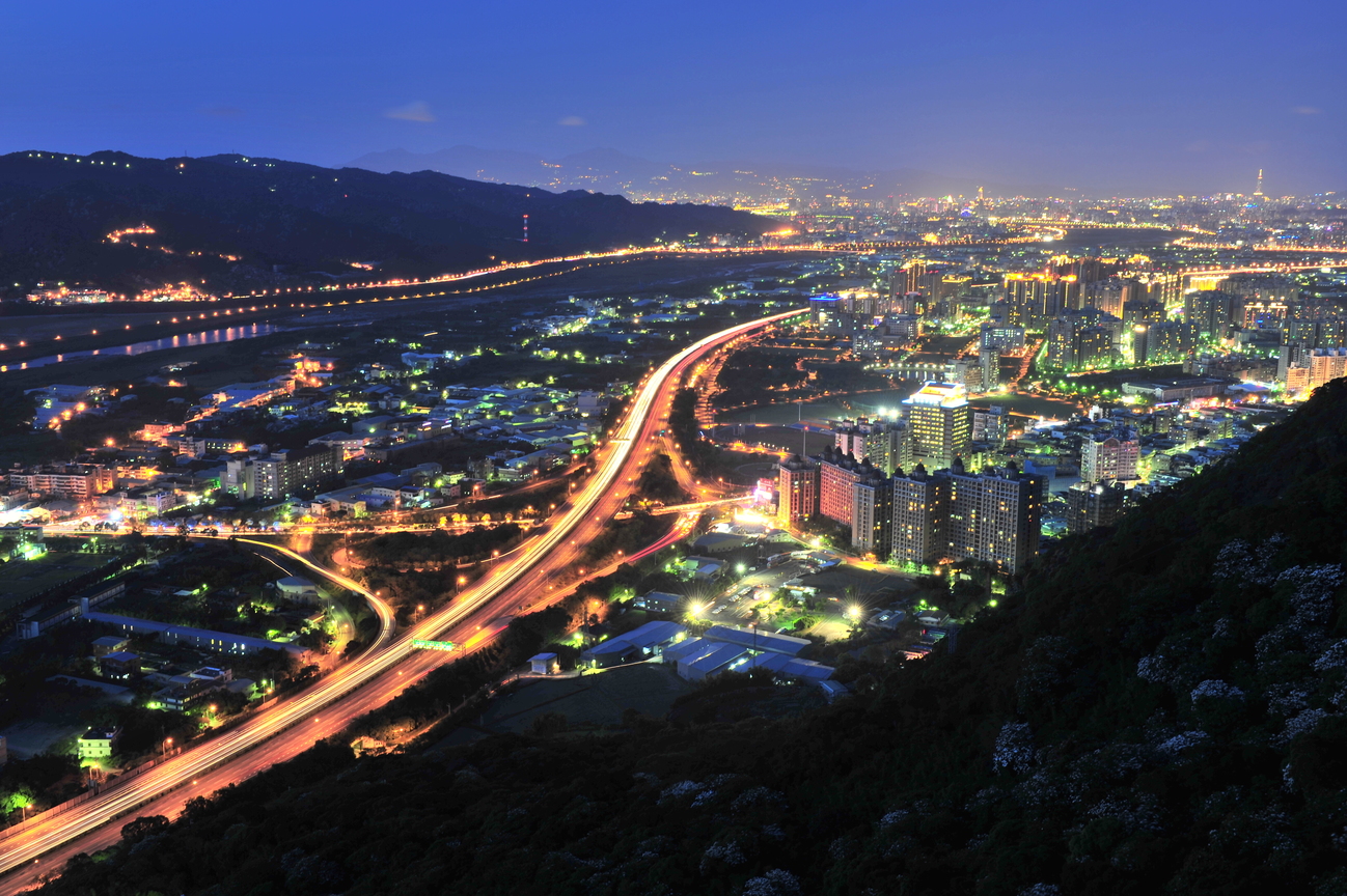 鳶山夜景