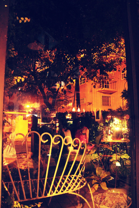 台南市東區-a room