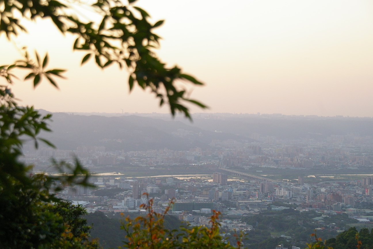 新北市土城區-天上山上的美景