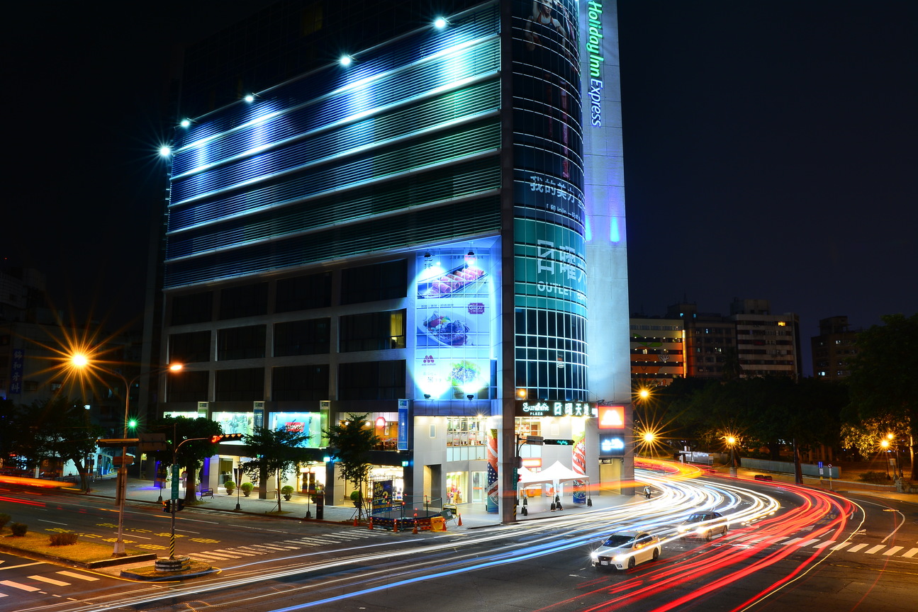 日曜新天地之車軌秘辛