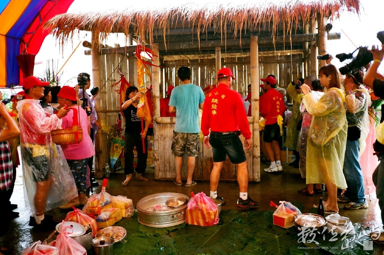 小林夜祭˙2010年10月22日˙T3拍攝
