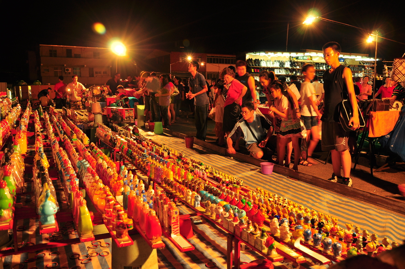 喜歡嗎？爸爸擲給妳.