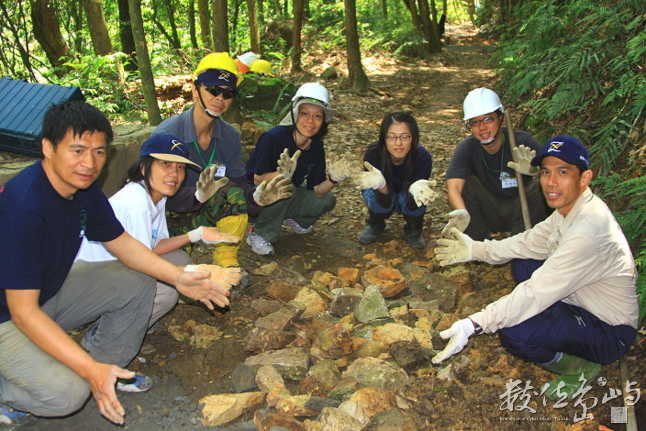 橫嶺山步道工作假期-第三組合影