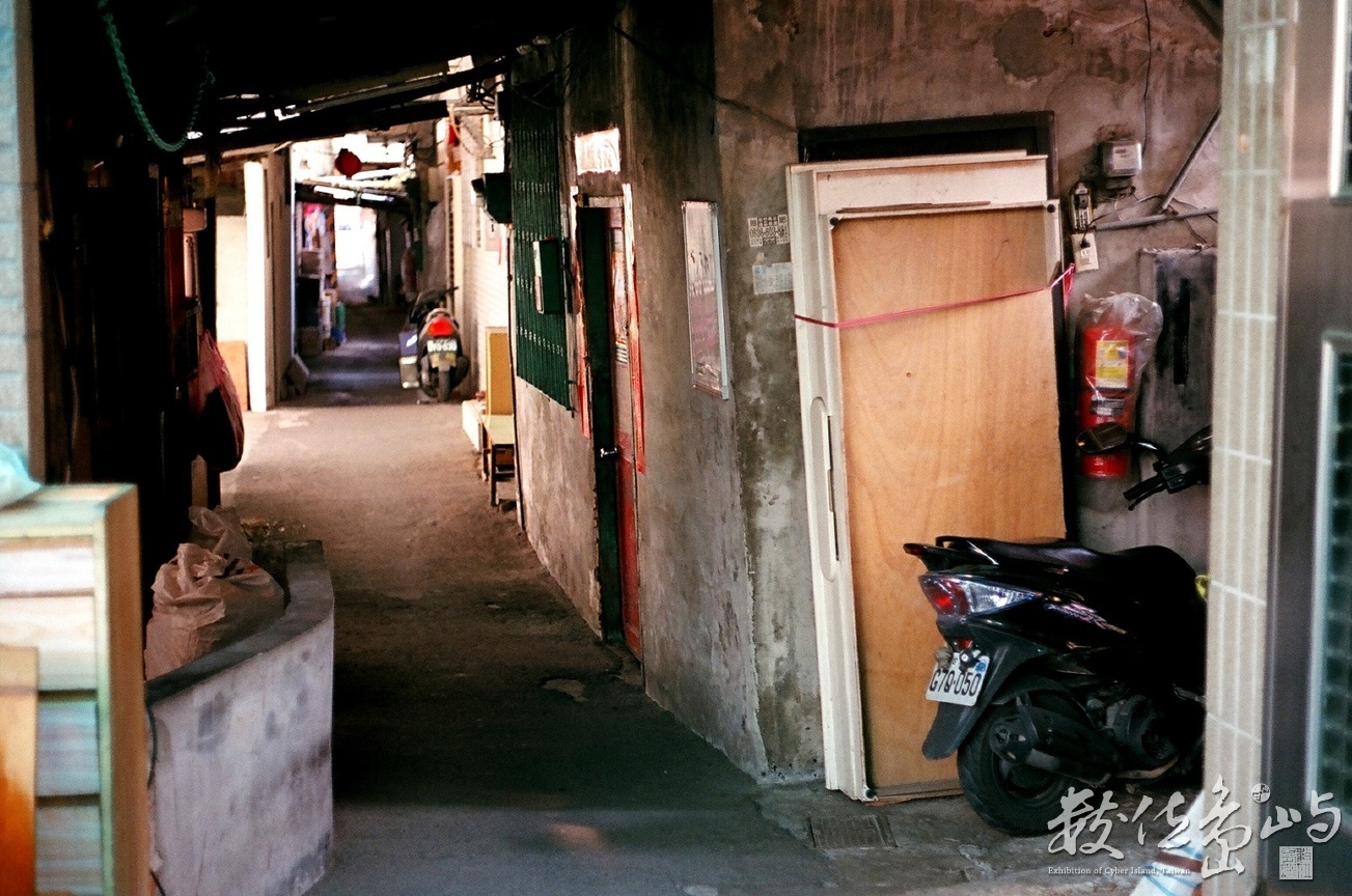 瑠公圳˙力行路11巷˙2010年