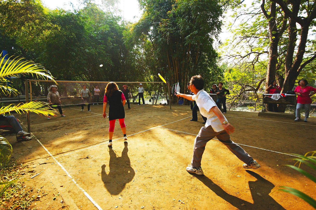 婆婆媽媽打球了