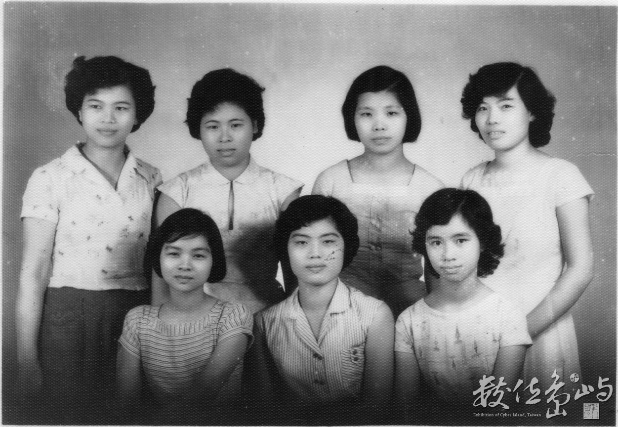 姐妹合照˙林蘭英收藏