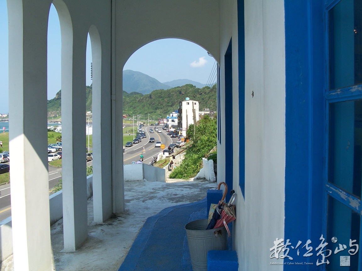 藍白色調的咖啡館