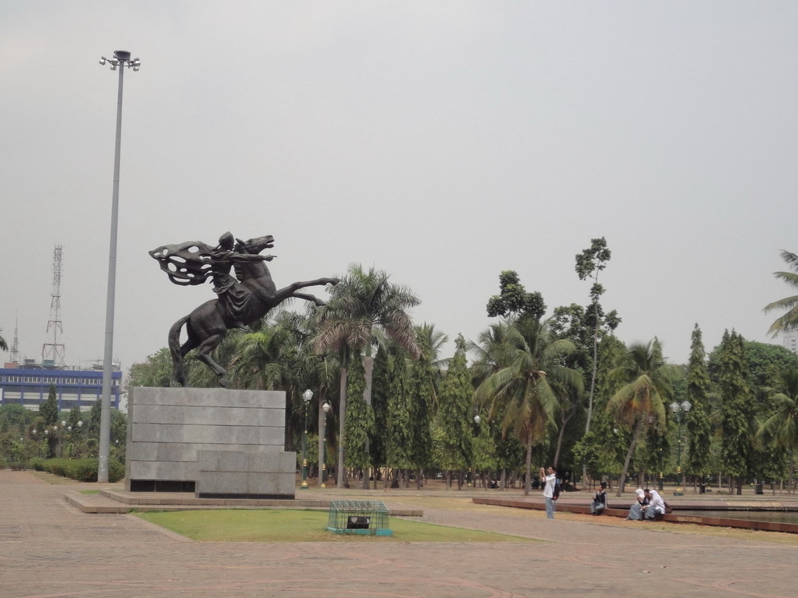 Monas 的奔馬像