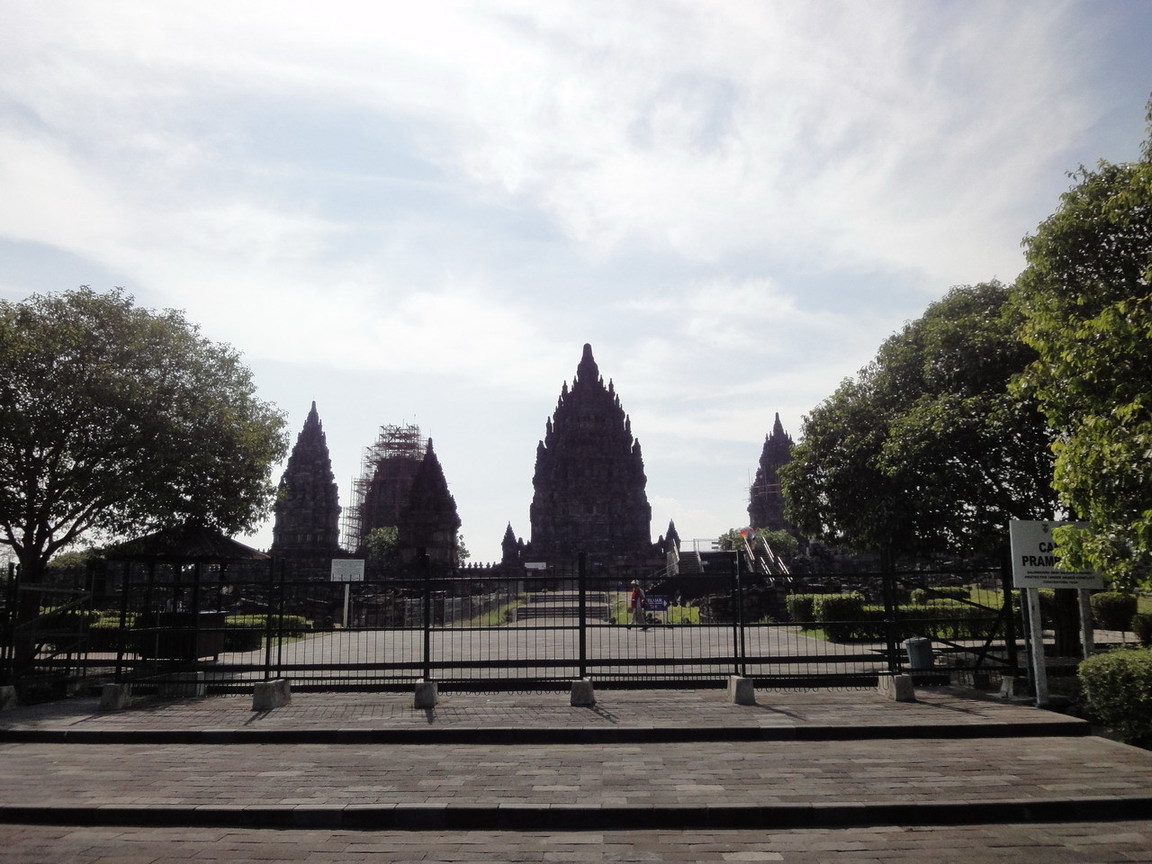 興都廟（Prambanan）