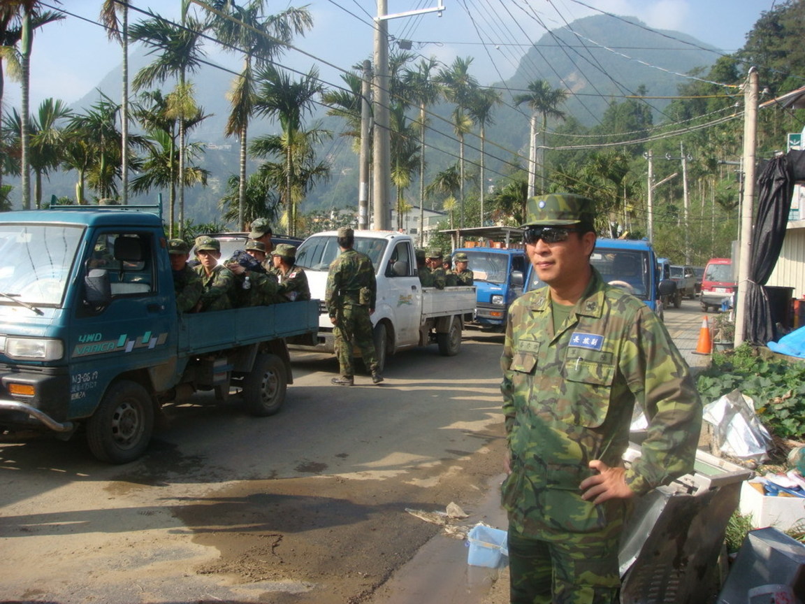 國軍辛苦了