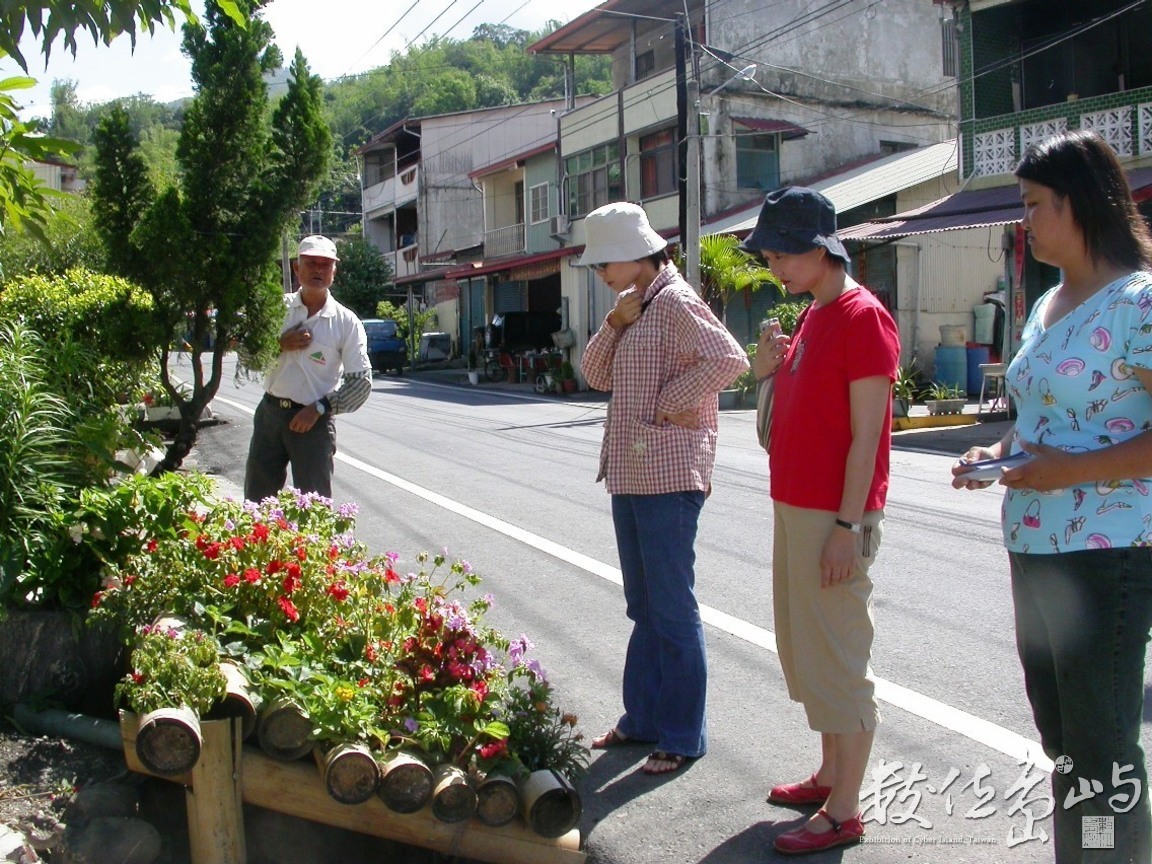 甲仙鄉小林村之寫真舊影˙2004年