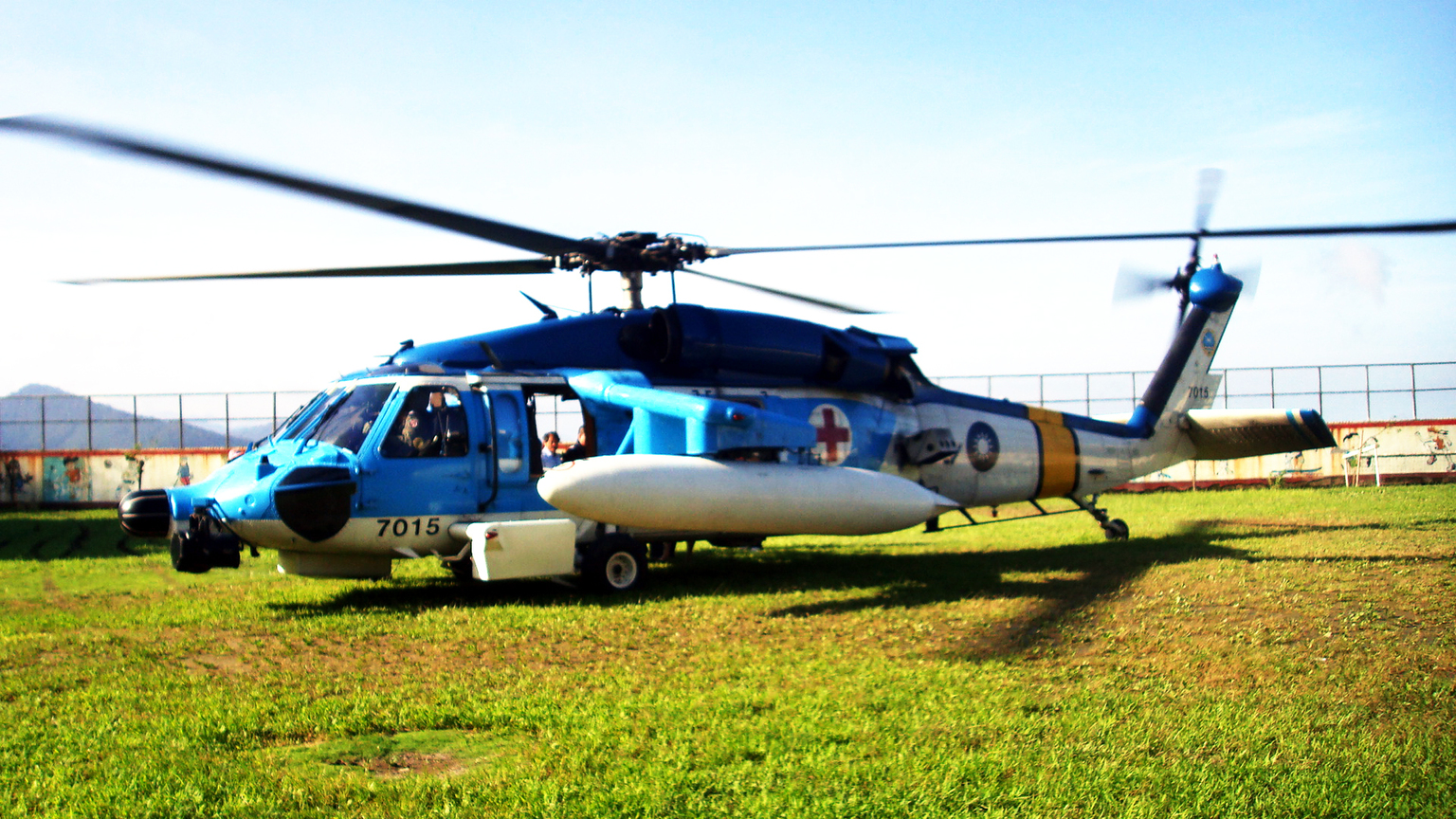 上山下山都靠它