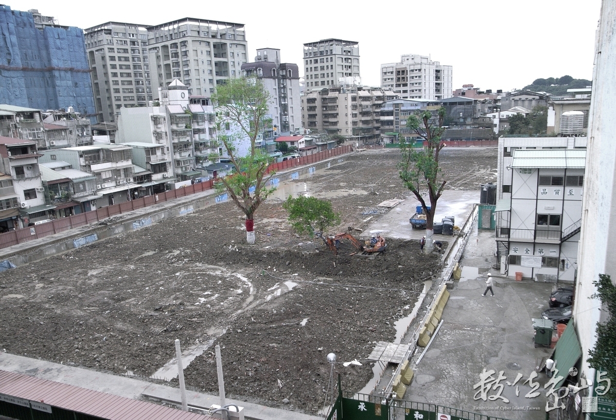 大龍國小內的大龍峒遺址˙2009年4月22日