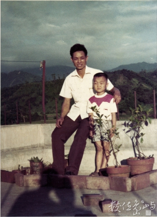 在下三屯的屋頂花園˙約1970年代