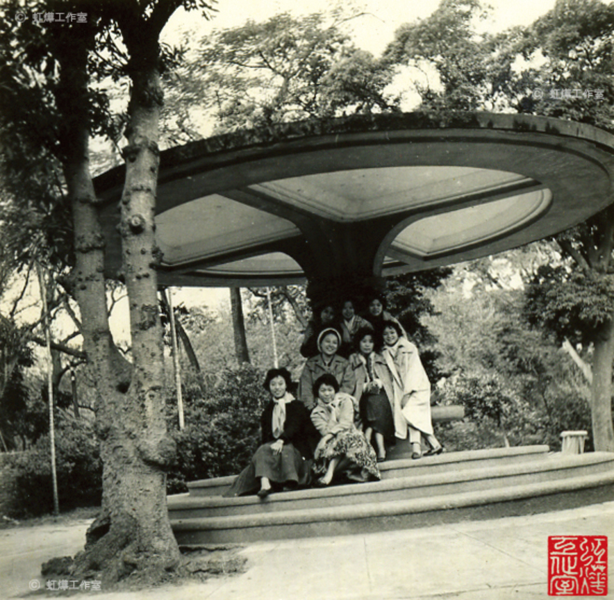 公園涼亭