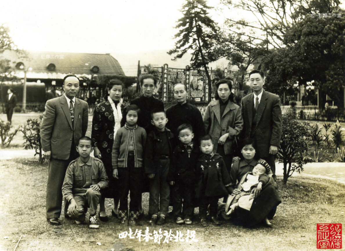 公園入口