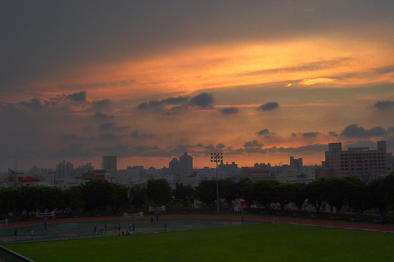 狂風暴雨前的寧靜(二)