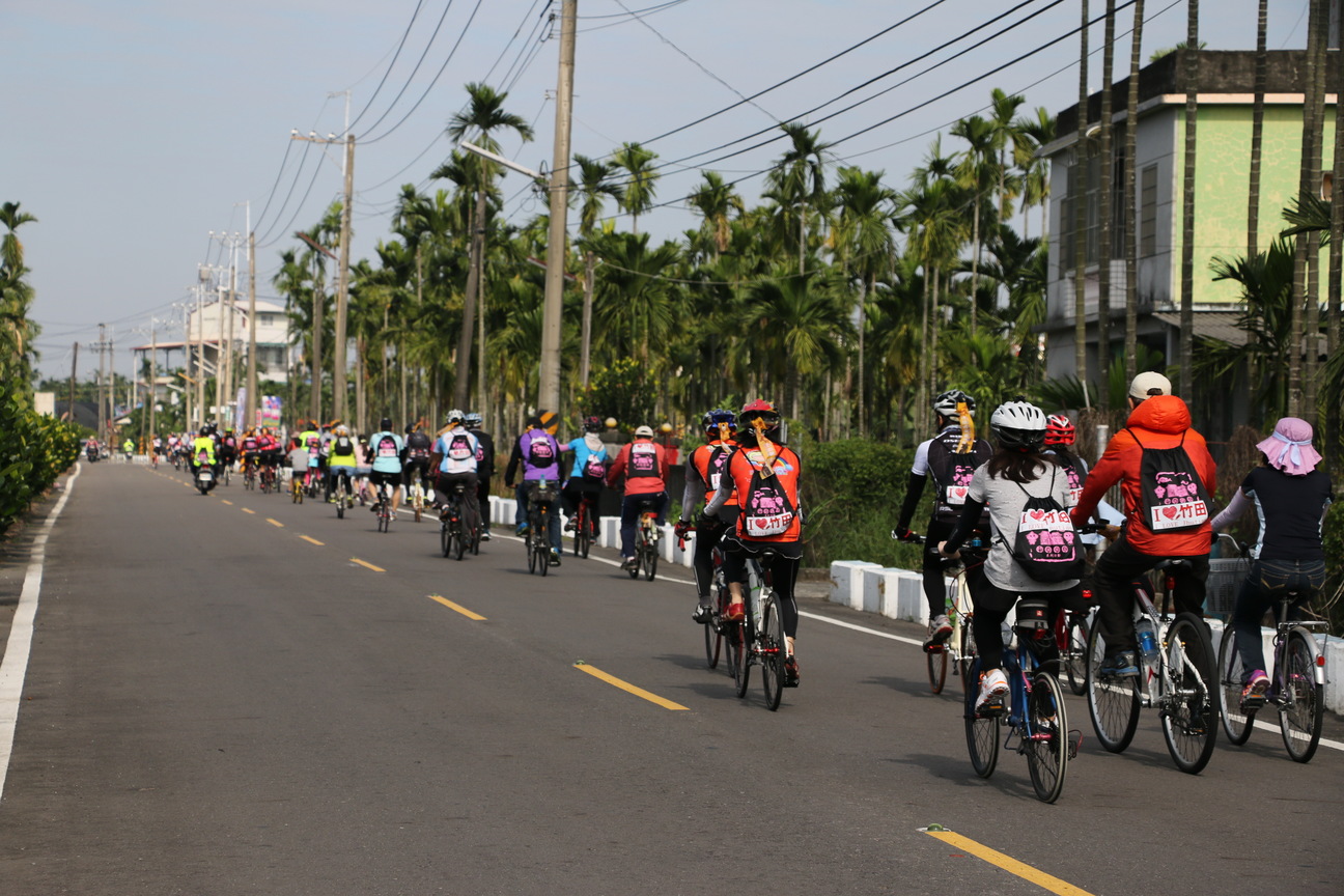 單車漫遊客庄