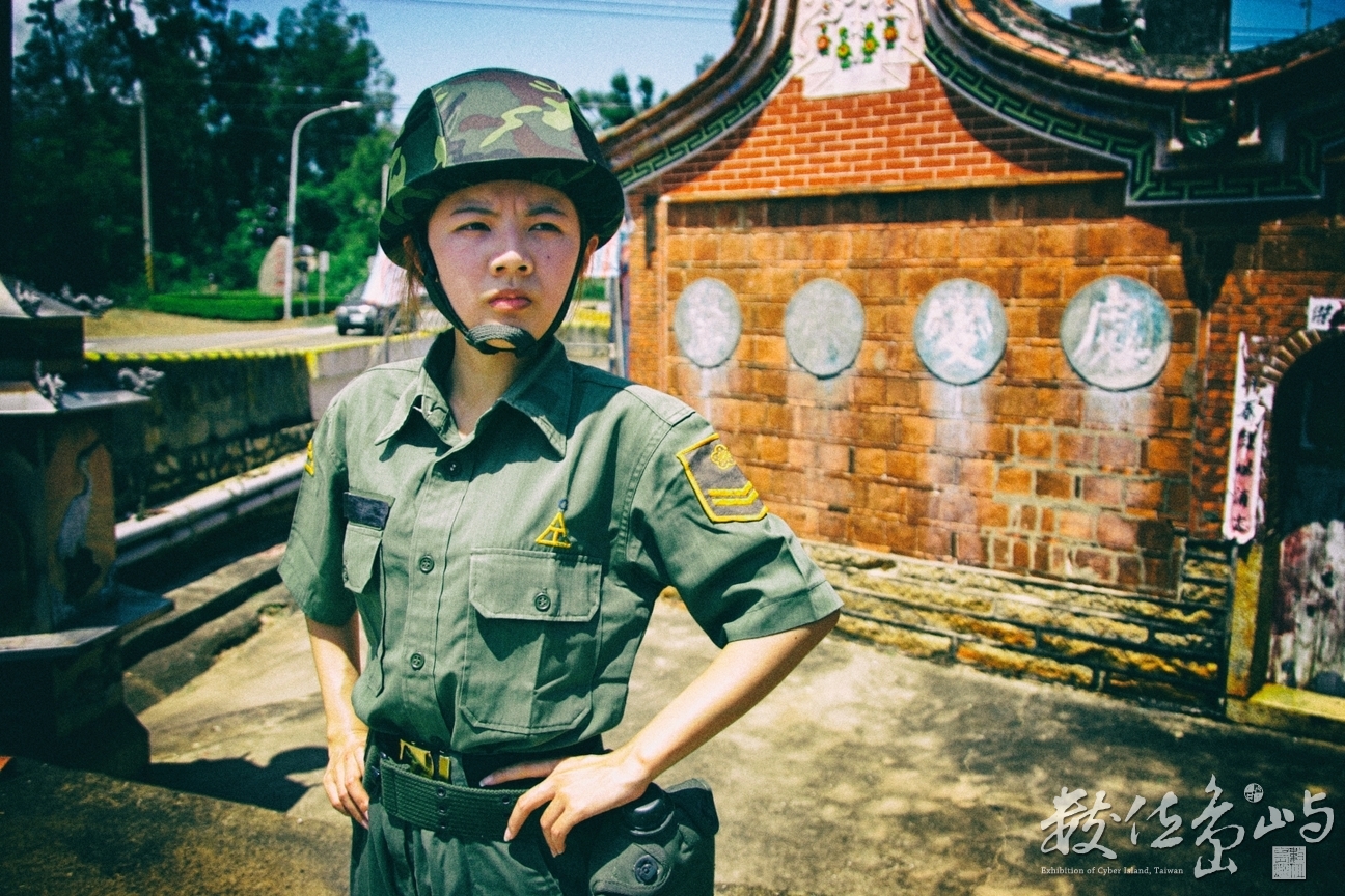 剛剛看到網路影片 這個建築物已經拆掉 今年七月剛好有路過有停車下來拍拍照 字在牆上的景點又ㄧ個消失不見了