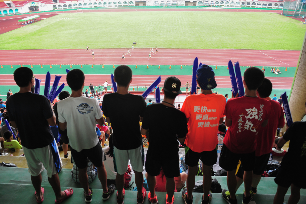 揮灑青春的汗水