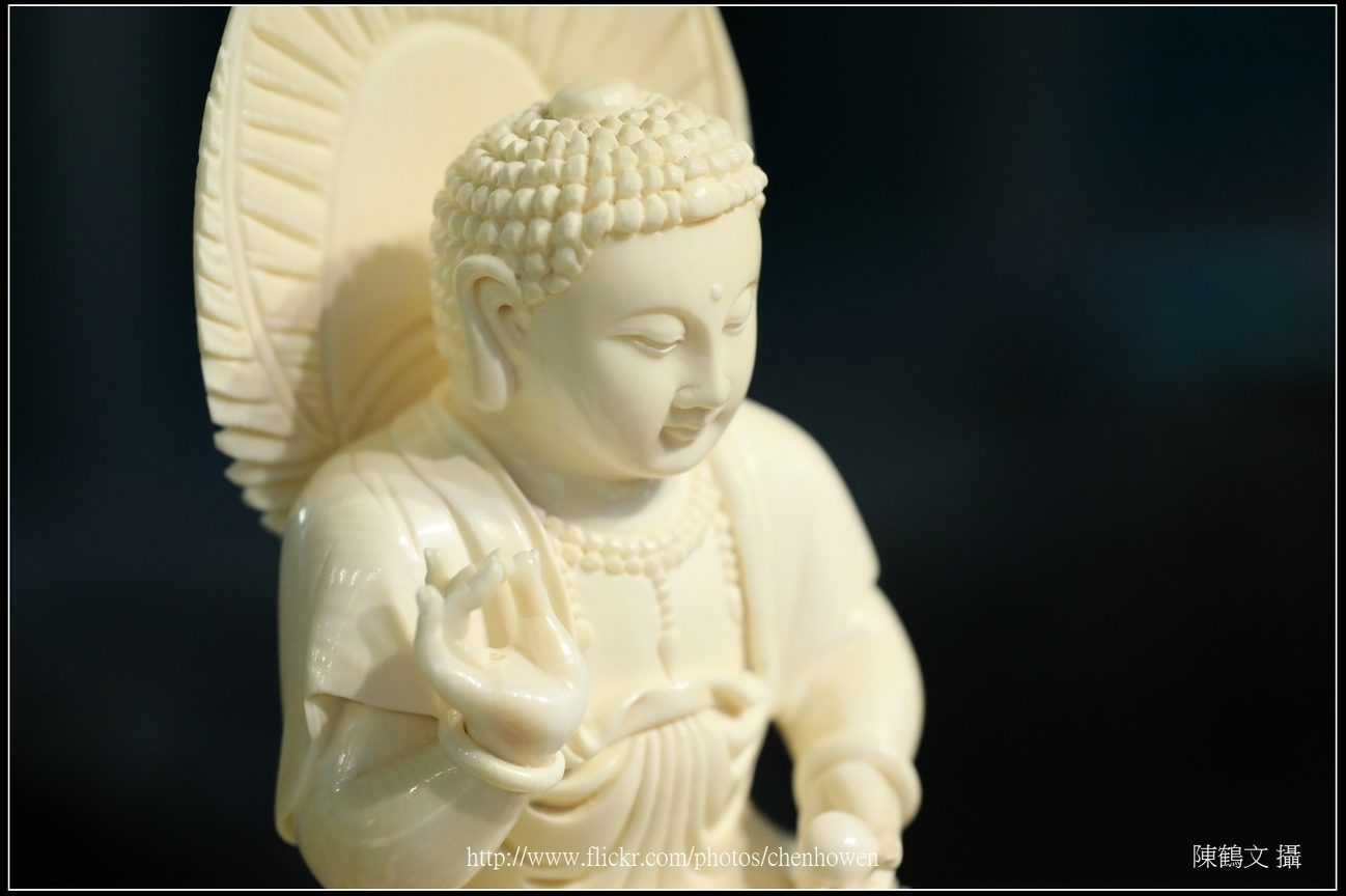 象牙雕_佛像_01