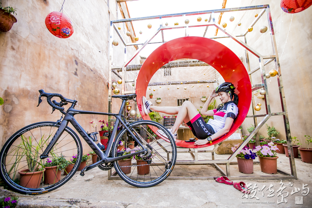 藝起尋風 遊樂金沙 單車穿越高粱田 微醺穿越沙尾八卦老街