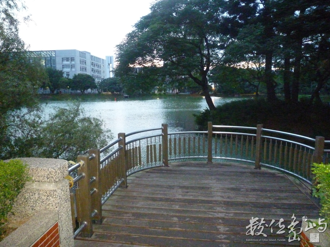 中大湖之景