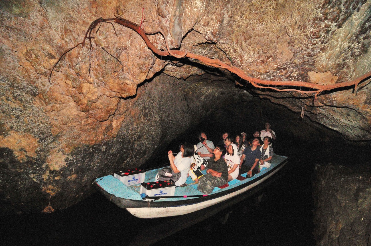 花蓮縣豐濱鄉-月洞探幽