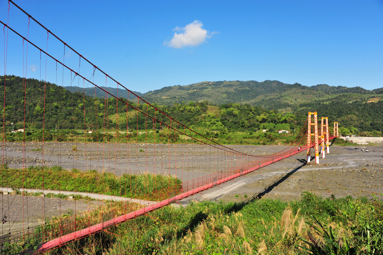 宜蘭縣大同鄉-寒溪吊橋之美