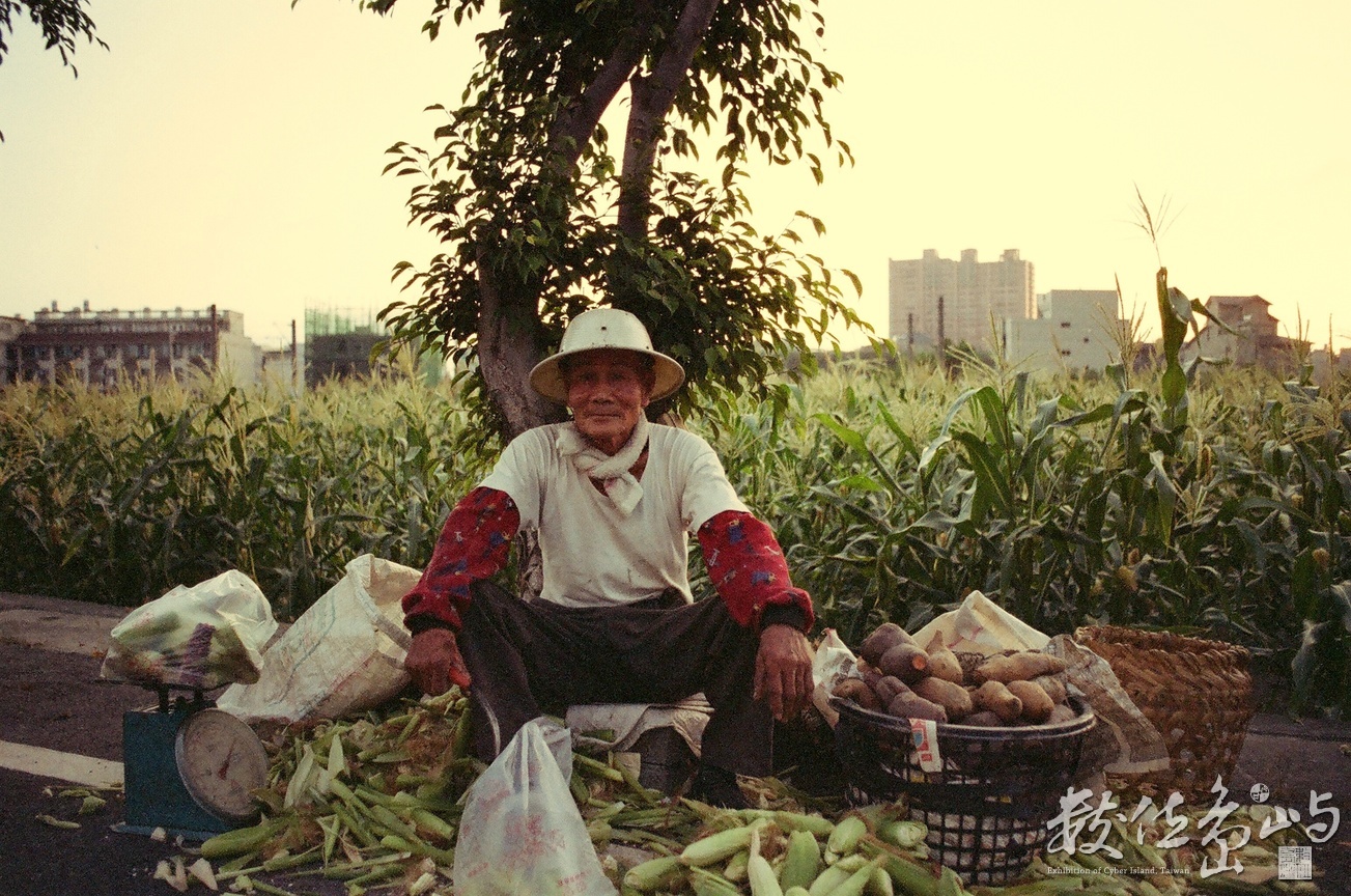 高雄市岡山區-玉米伯