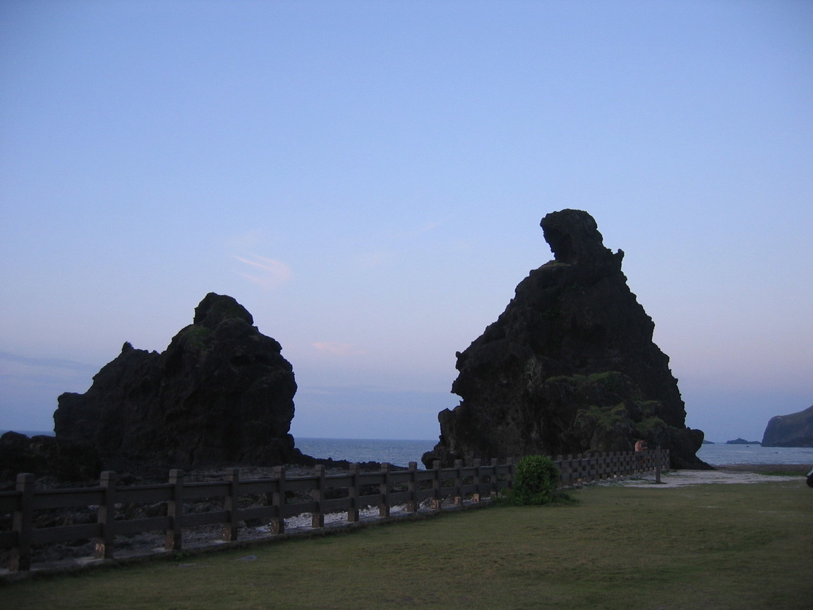 綠島將軍岩