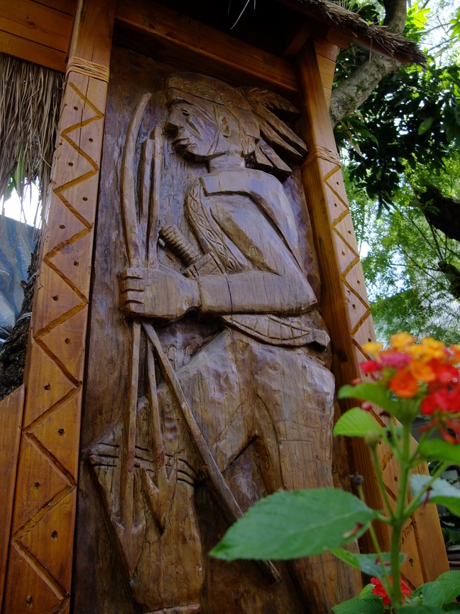 嘉義縣阿里山鄉-門雕