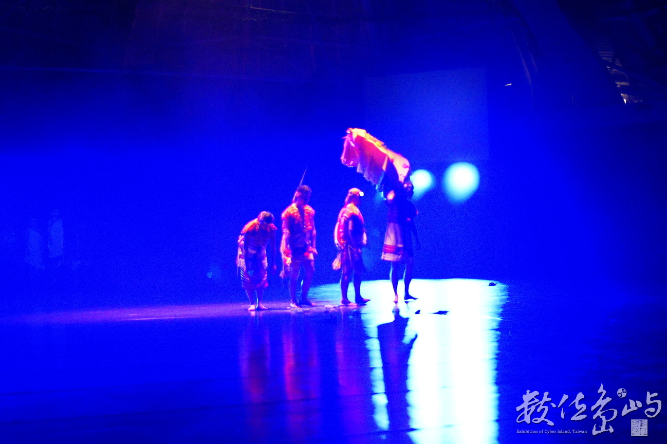 屏東縣三地門鄉---原住民文化園區賽夏族矮靈祭表演