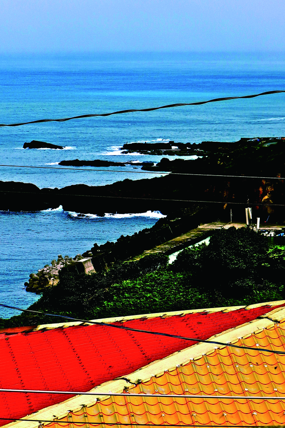 產業與人文組_賴譜光_03_曲折與雜亂