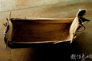 檳榔鞘製成的器皿