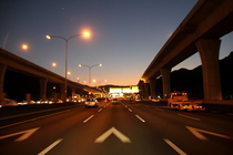 進步，發展，國道一號