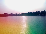 彩虹湖
