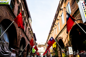 2018金門最火紅的雙旗幟街道--------金門模範街