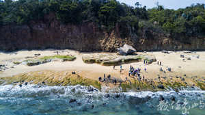 烈嶼青岐南山頭綠石槽