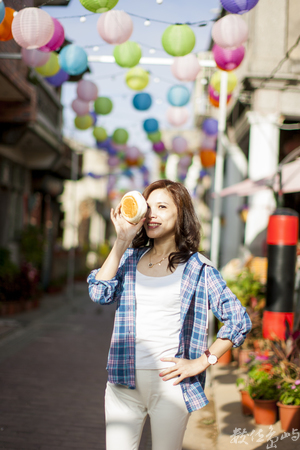 金門沙尾八卦老街彩色燈籠高高掛外拍寫真